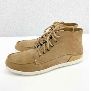 OluKai Nalukai Kala Mens Chukka Boots Sand/Bone Suede Leather Suede Laced Casual